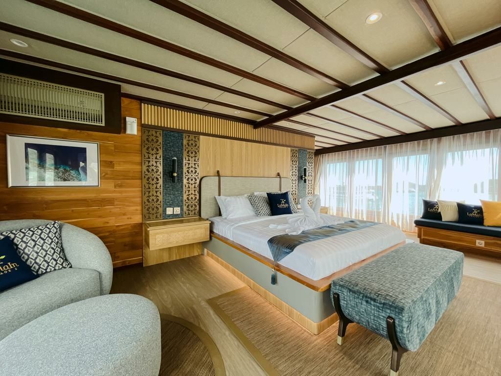 Custom Built Phinisi | La Main 2