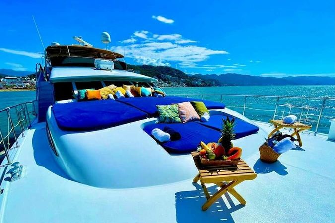 Cheoy Lee 90 | A New Beginning