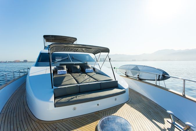 Azimut 85 F | Don Moi