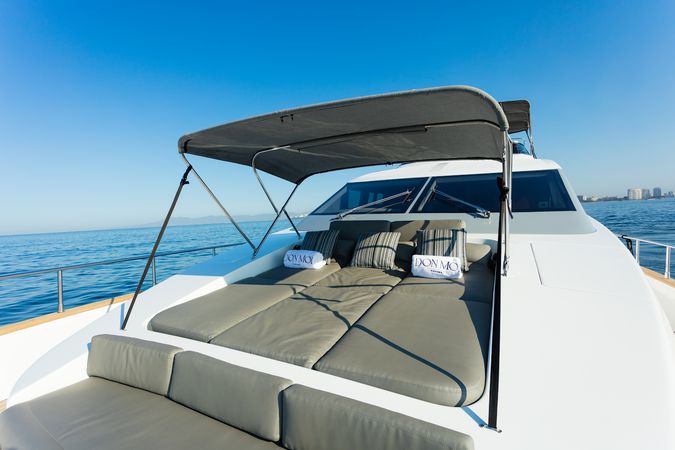 Azimut 85 F | Don Moi