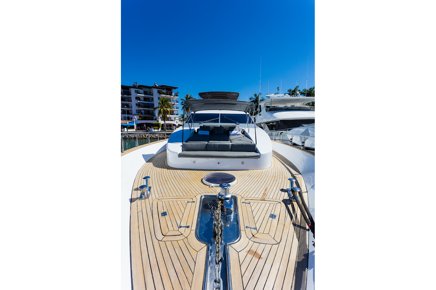 Azimut 85 F | Don Moi