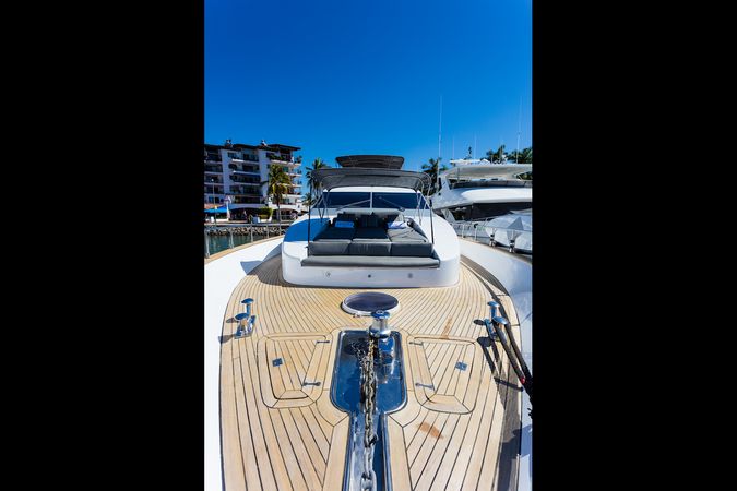 Azimut 85 F | Don Moi