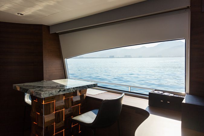 Azimut 85 F | Don Moi