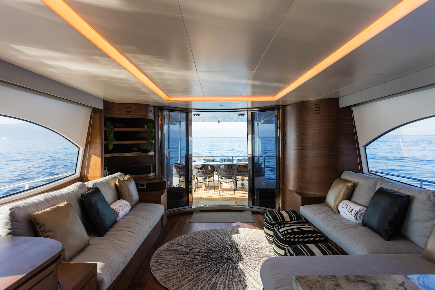 Azimut 85 F | Don Moi