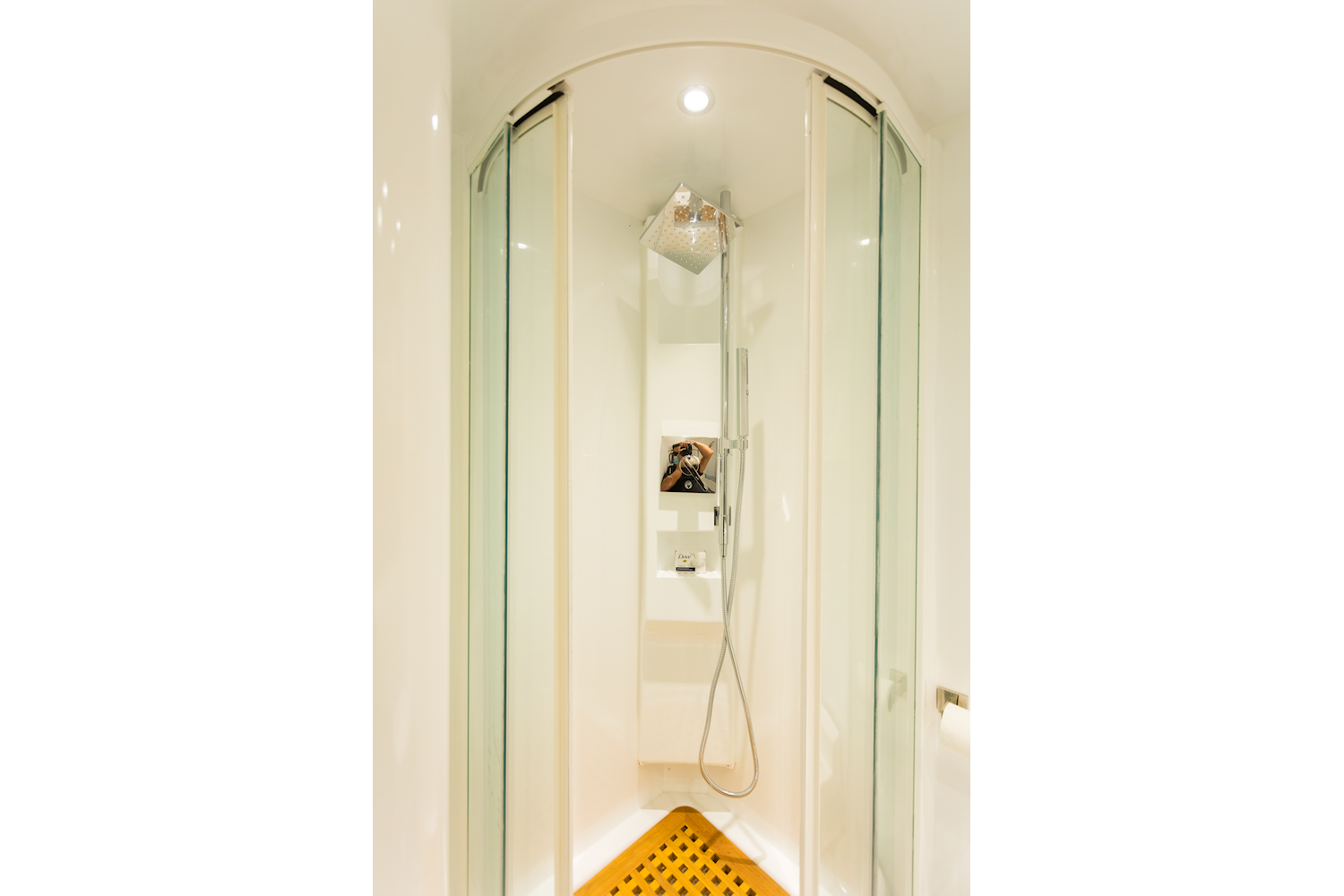 Azimut 85 F | Don Moi