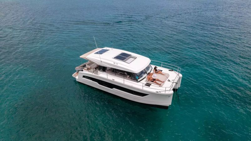 Fountaine Pajot MY 4.S | Lours