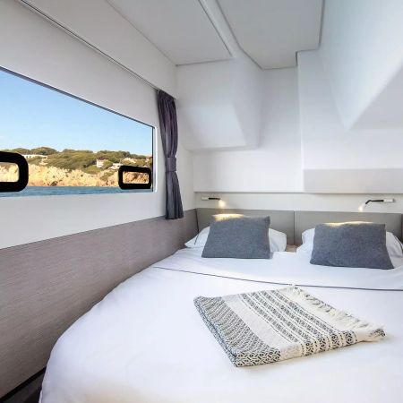 Fountaine Pajot MY 4.S | Lours