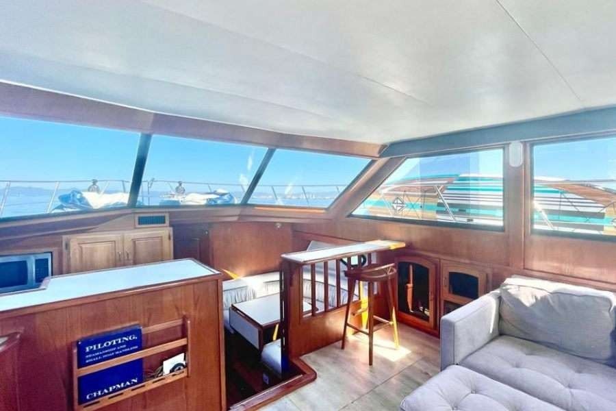 Carver 50 | Happy Hour