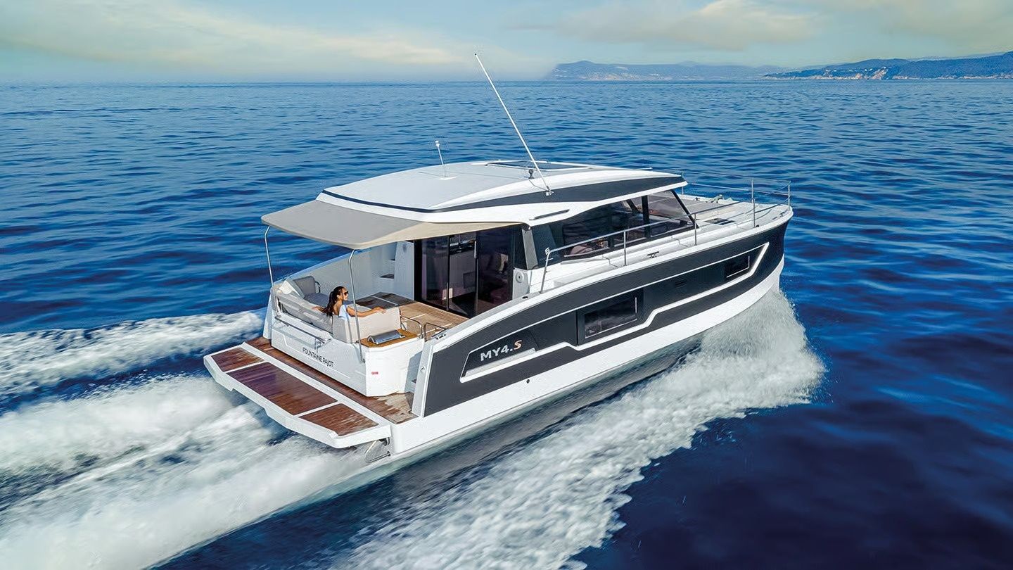 Fountaine Pajot MY 4.S | Blue Champagne
