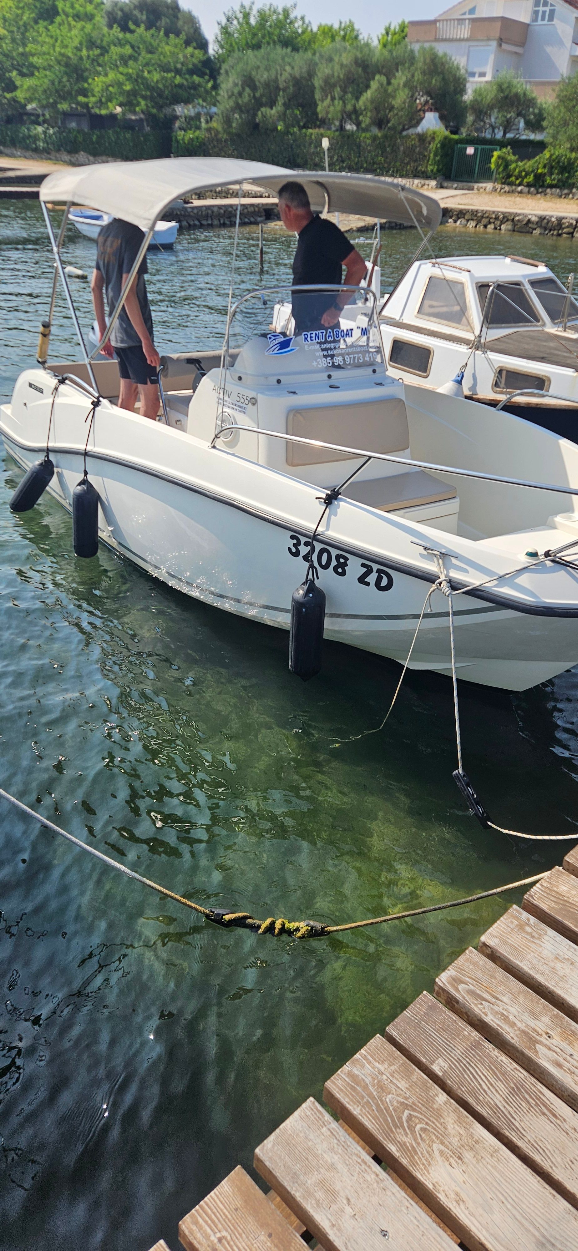 Quicksilver Activ 555 | Dalmatino