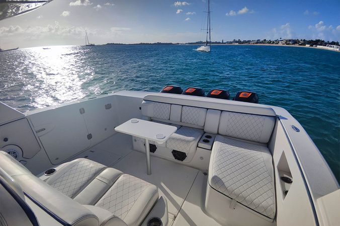 Cigarette Huntress 42 | Mazal