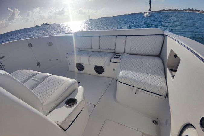 Cigarette Huntress 42 | Mazal