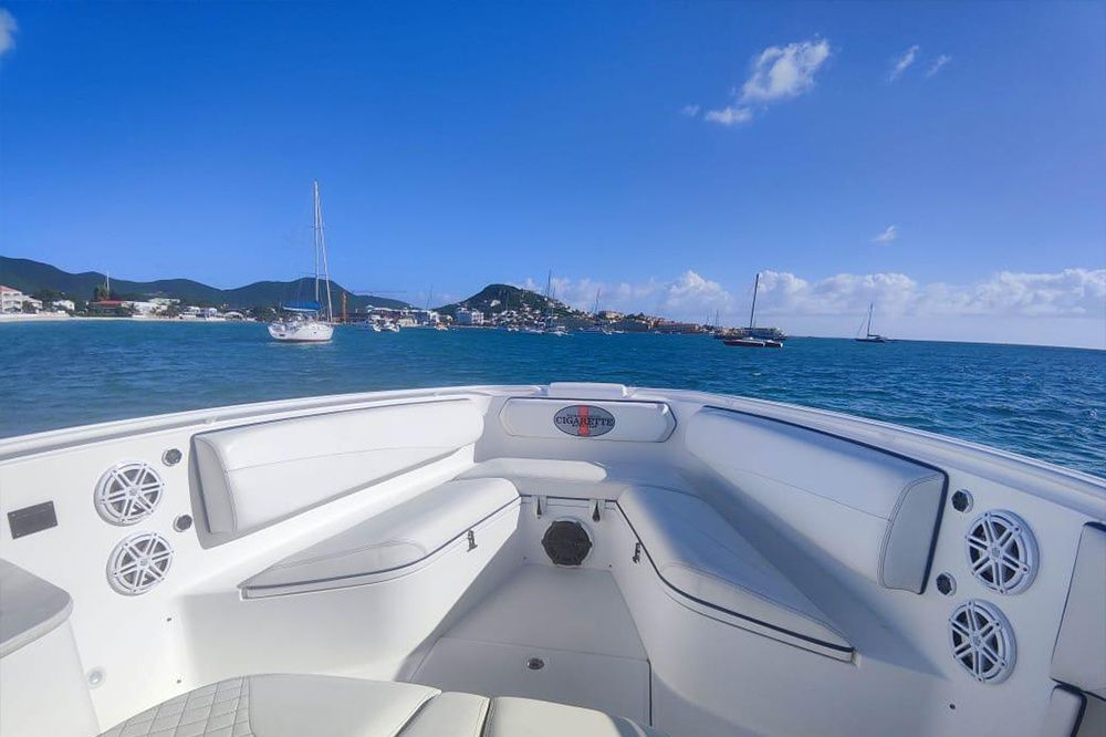 Cigarette Huntress 42 | Mazal