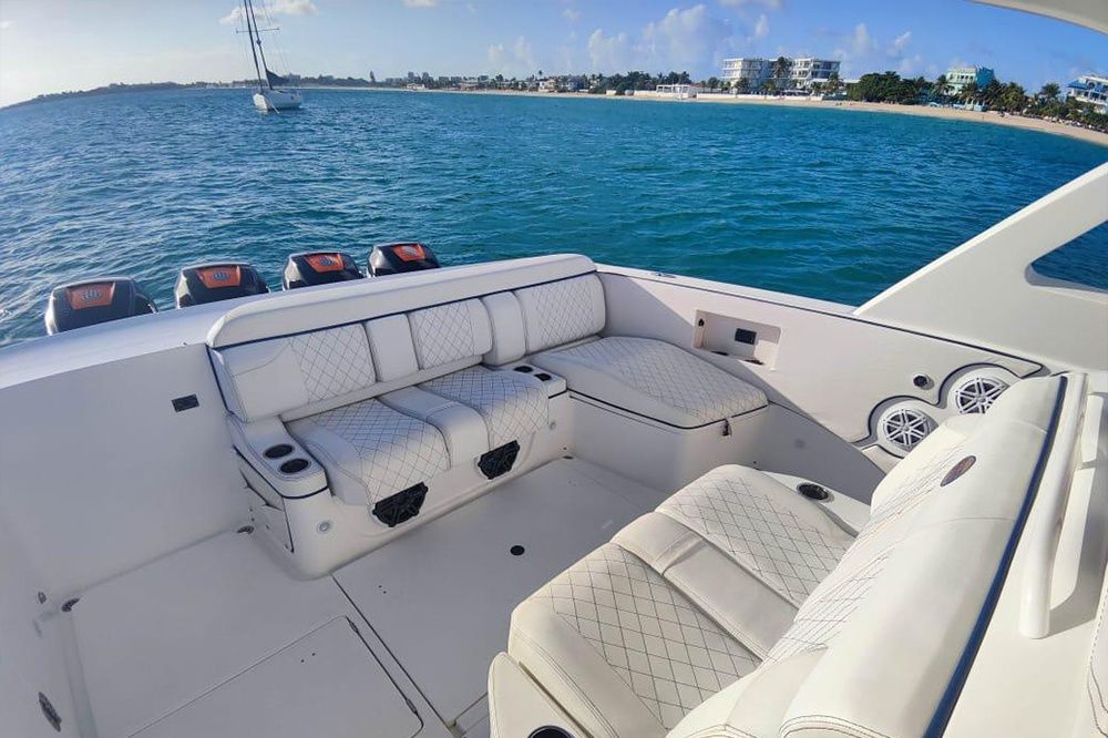 Cigarette Huntress 42 | Mazal