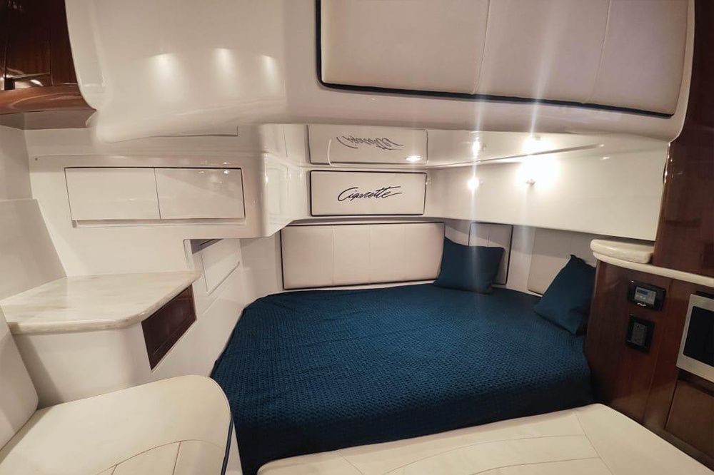 Cigarette Huntress 42 | Mazal