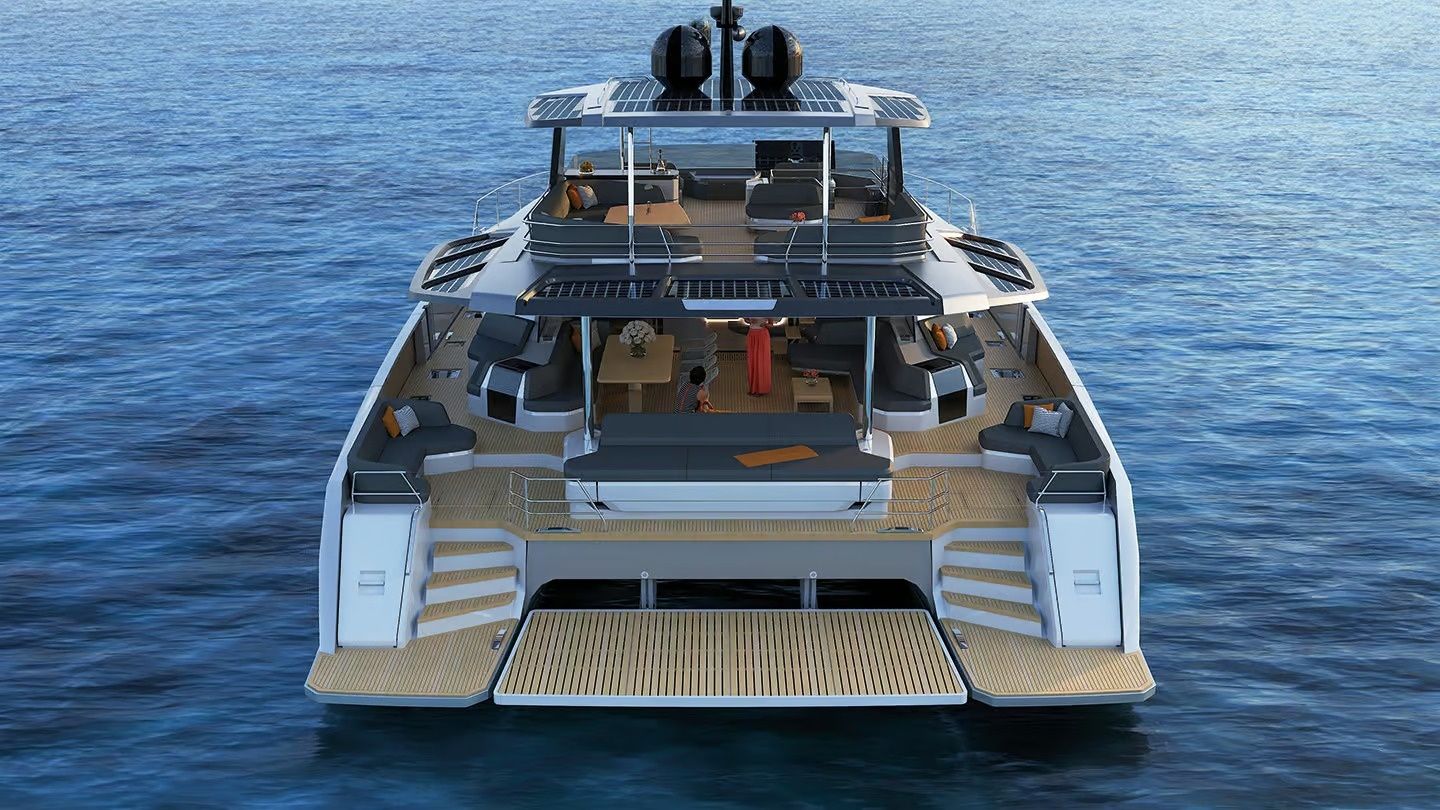 Fountaine Pajot Power 80 | Christal Mio