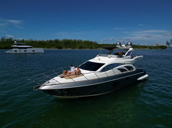 Azimut 55 | Thales