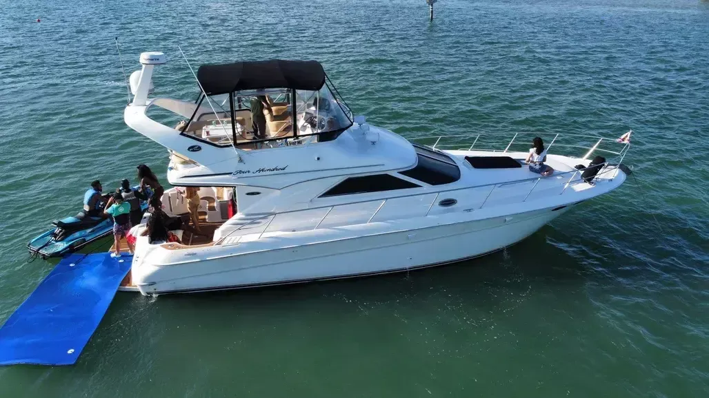 Sea Ray Sedane Bridge 400 | Sea Senora