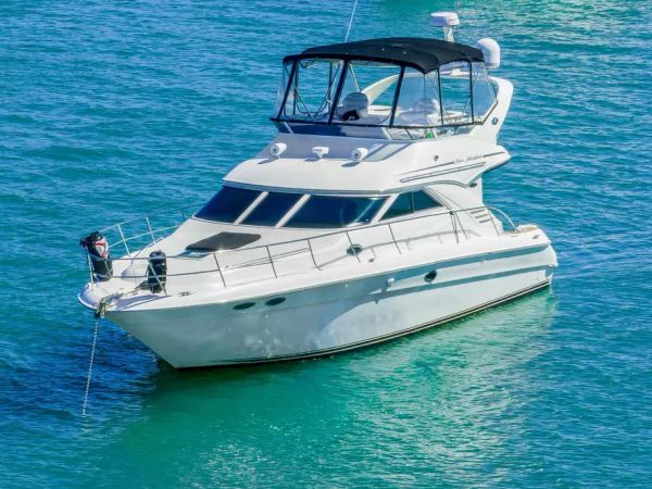 Sea Ray Sedane Bridge 400 | Sea Senora