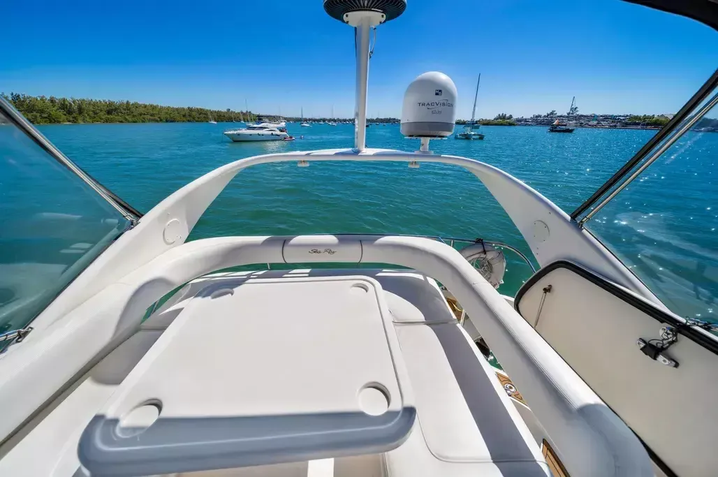 Sea Ray Sedane Bridge 400 | Sea Senora