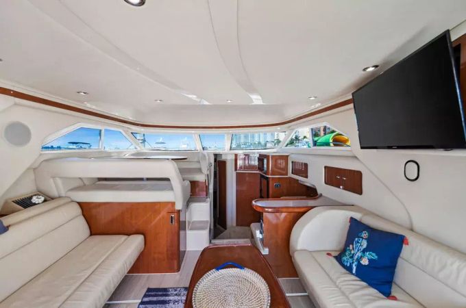 Sea Ray Sedane Bridge 400 | Sea Senora