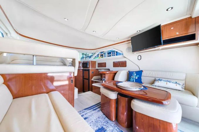 Sea Ray Sedane Bridge 400 | Sea Senora