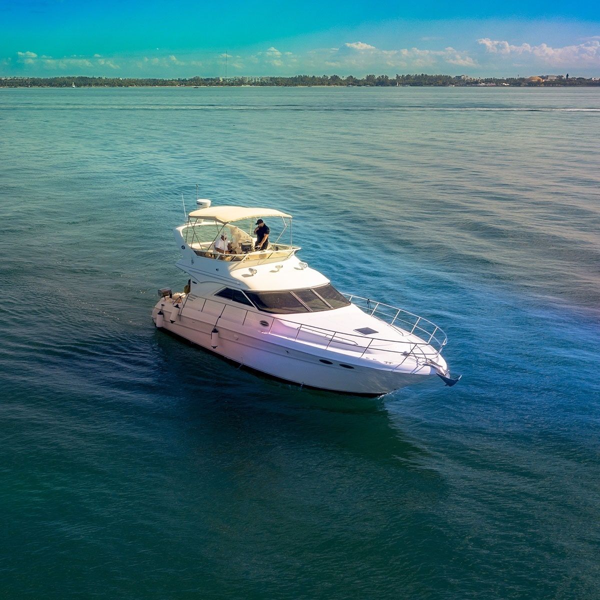 Sea Ray Sedane Bridge 400 | Sea Daze