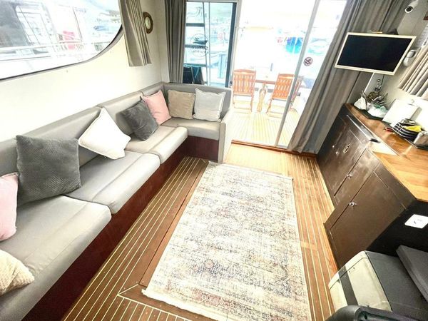 Custom Built 49 | Sirius 1