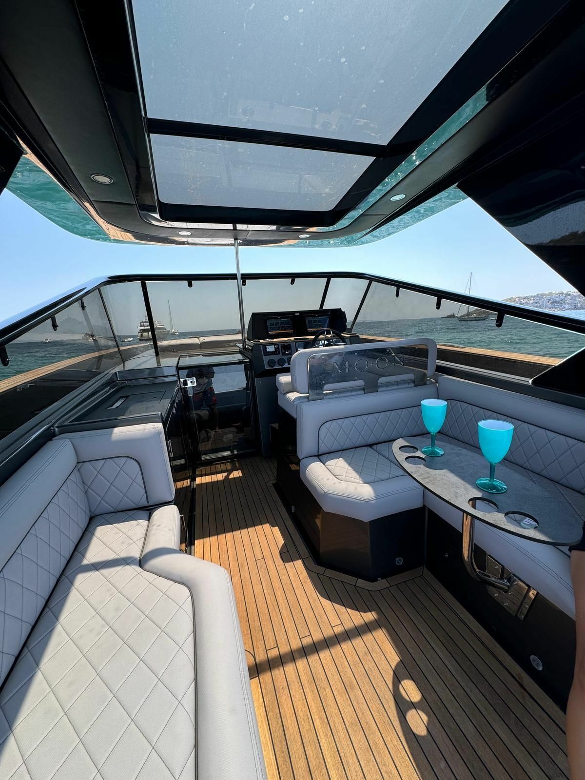 Moon 45 | Moon Yacht
