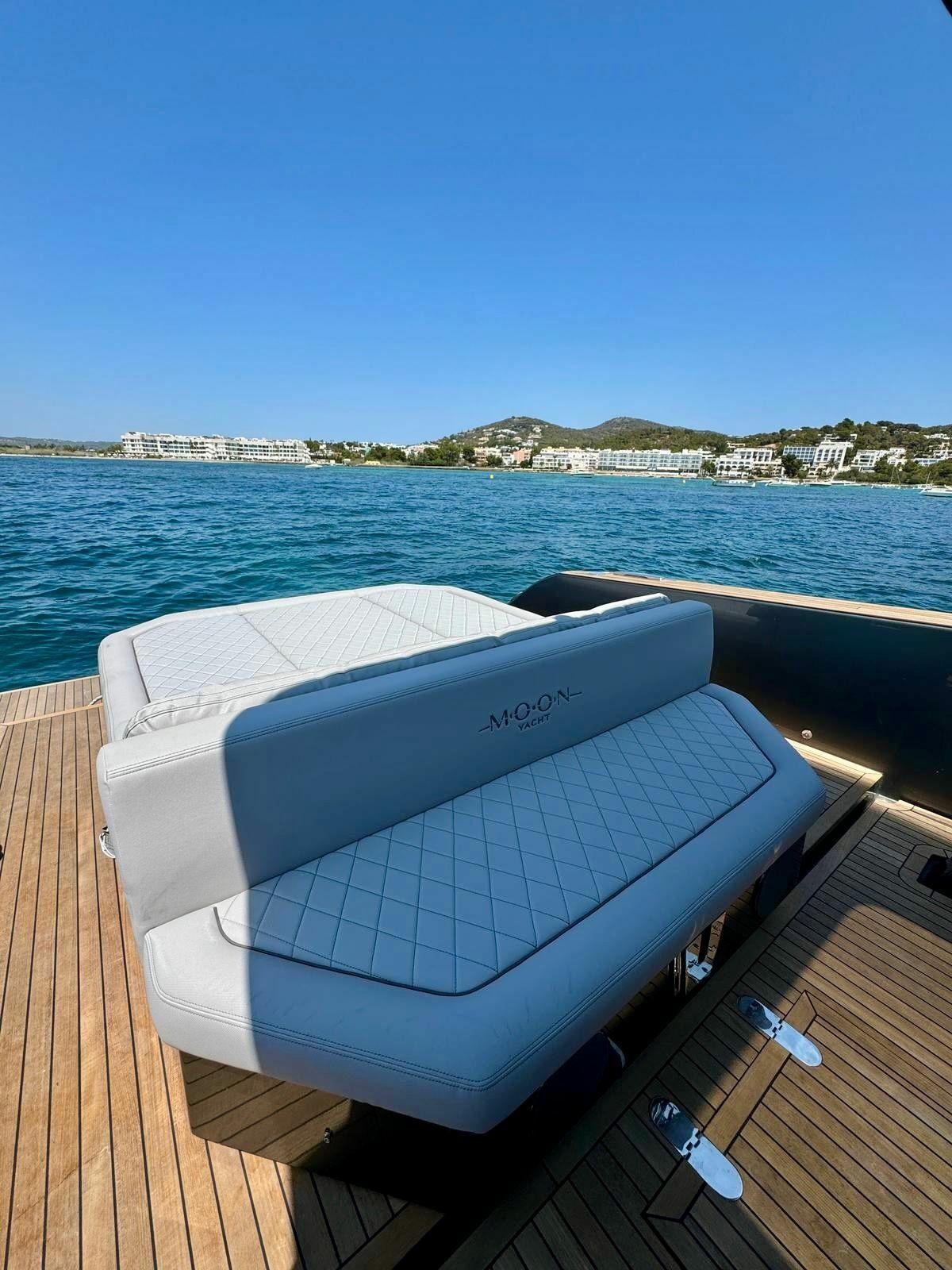 Moon 45 | Moon Yacht