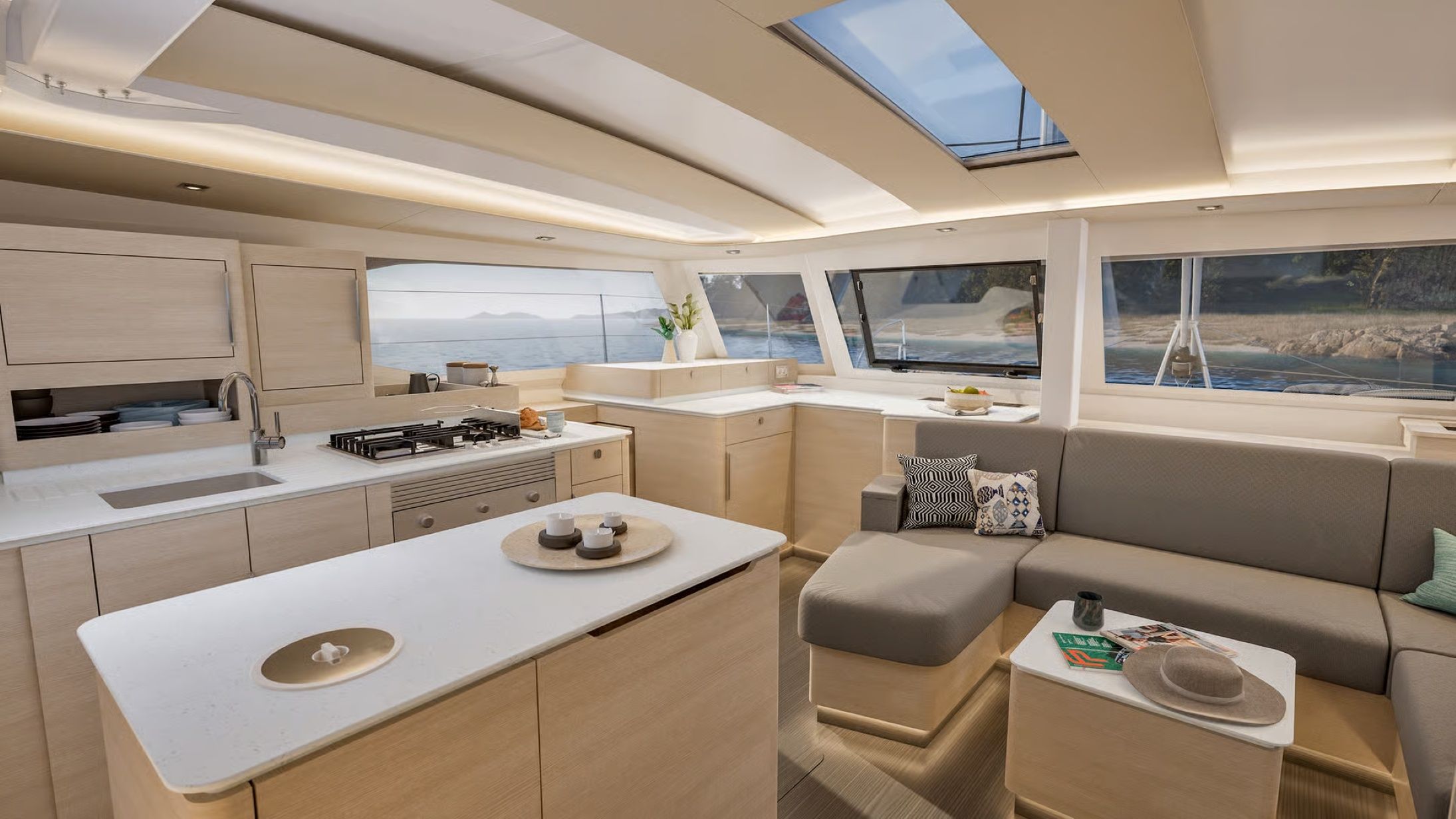 Fountaine Pajot Quatuor 44 | Manatee