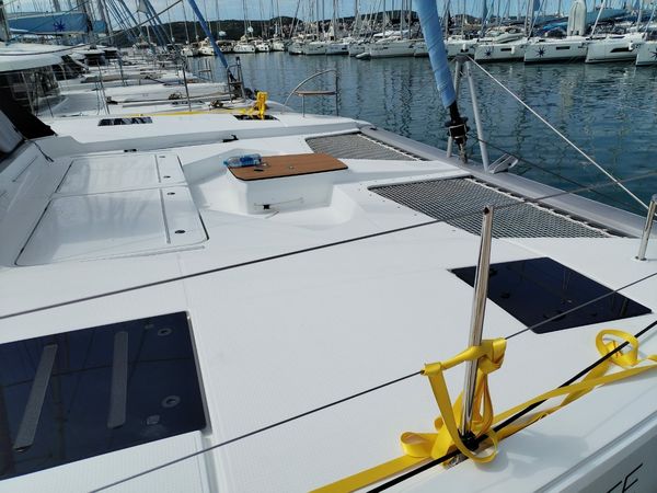 Fountaine Pajot Quatuor 44 | Manatee