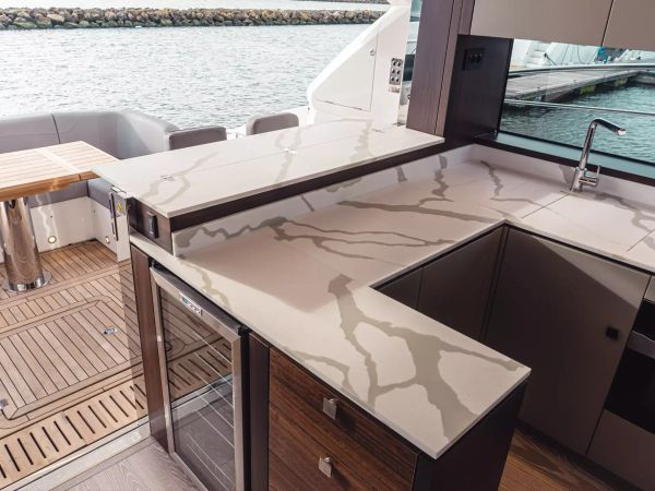 Sunseeker Manhattan 55 | Perfection Still