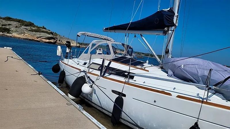 Beneteau Oceanis 37 | Serenade