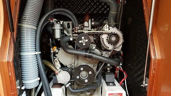 Beneteau Oceanis 37 | Serenade