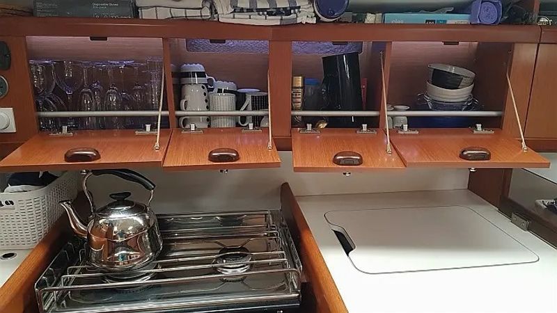 Beneteau Oceanis 37 | Serenade