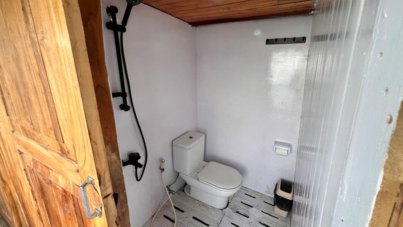 Custom Built 85 | Flores Utama