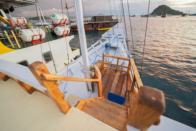 Custom Built 65 | Almadira