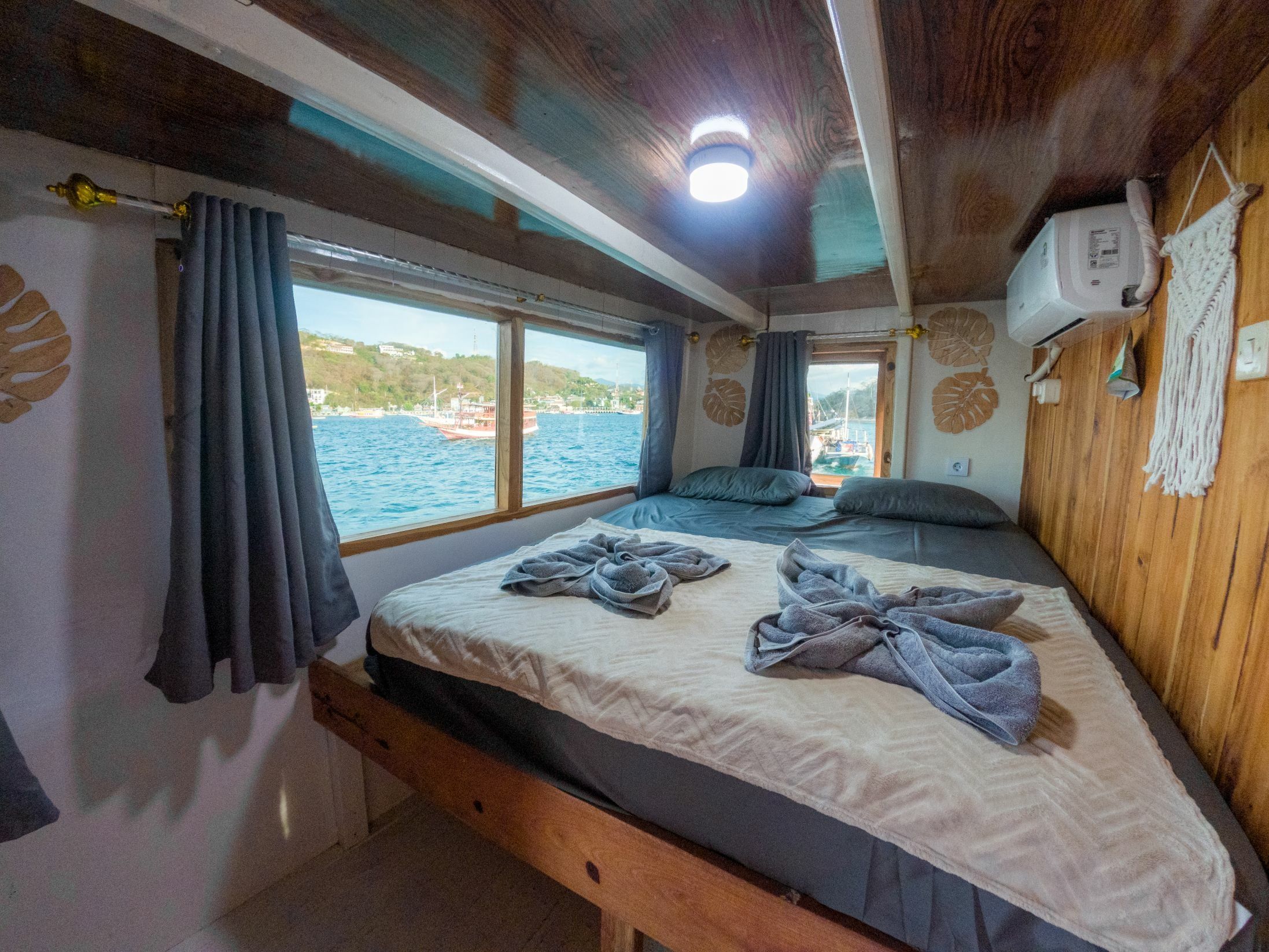 Custom Built 65 | Almadira