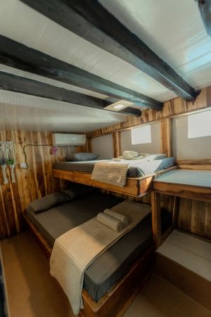 Custom Built 65 | Almadira