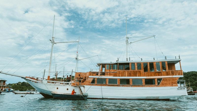 Custom Built 98 | Maheswari