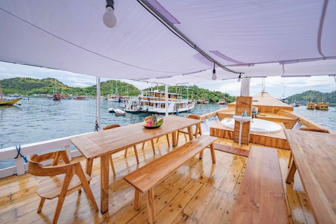 Custom Built 98 | Maheswari