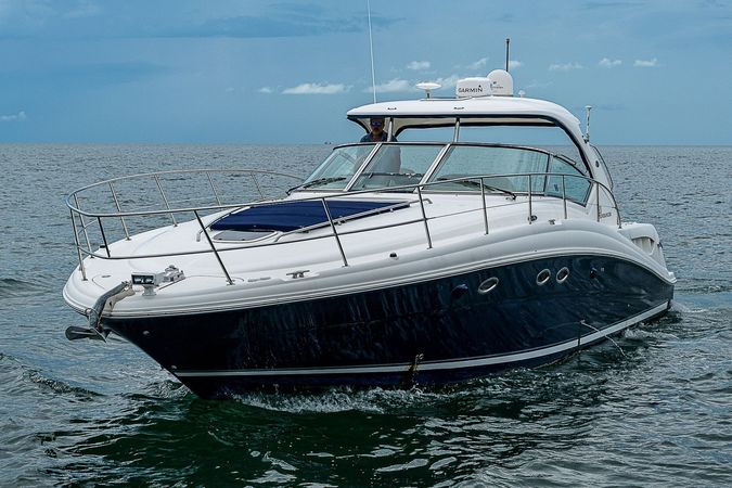 Sea Ray 420 Sundancer | Grand Admiral