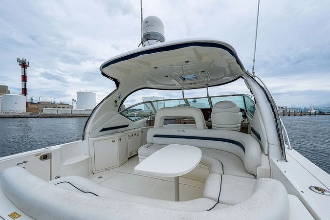 Sea Ray 420 Sundancer | Grand Admiral