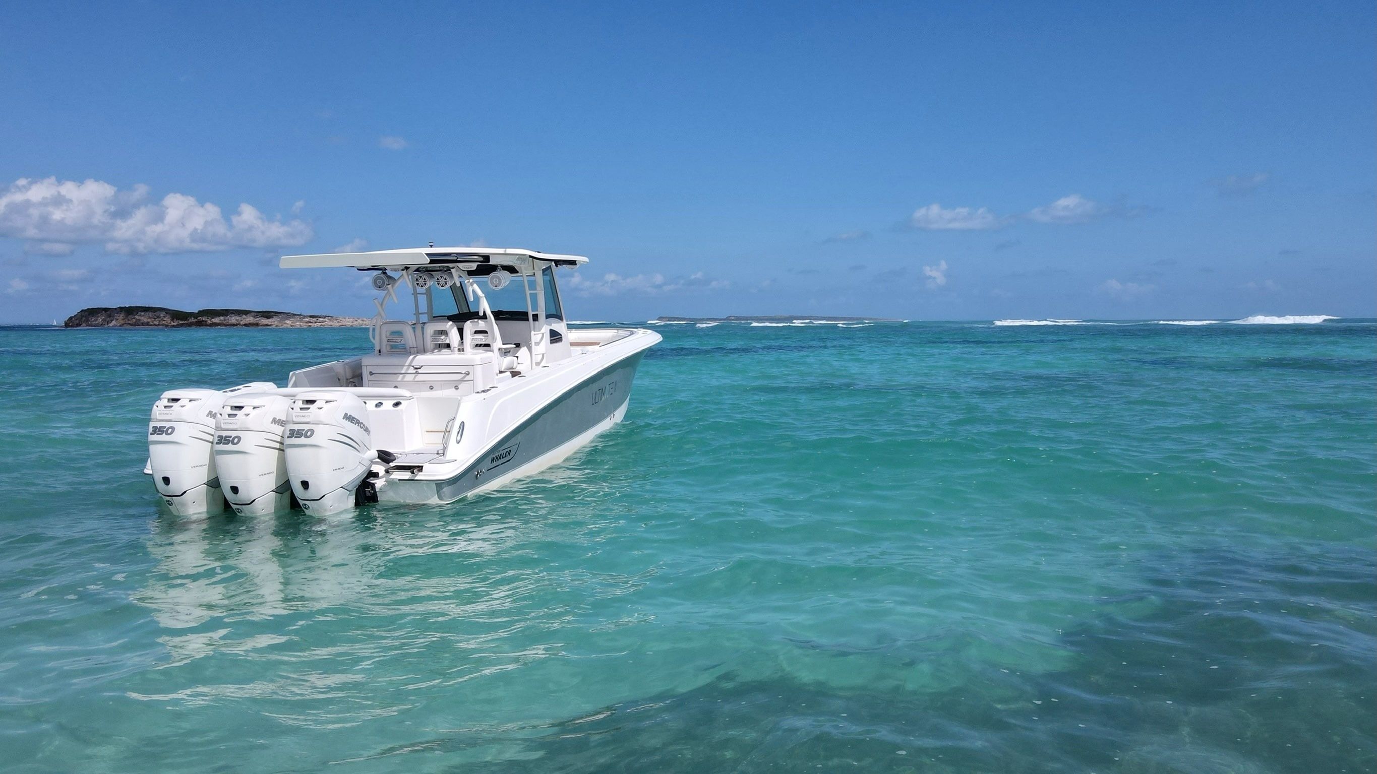 Boston Whaler 380 Outrage | Ultimate 2