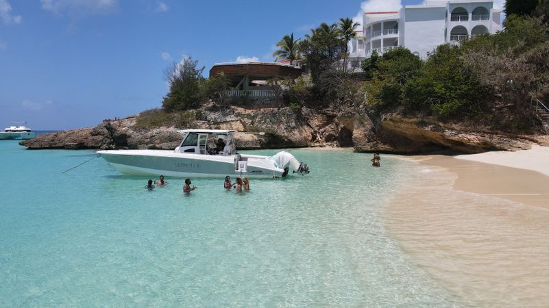 Boston Whaler 380 Outrage | Ultimate 2