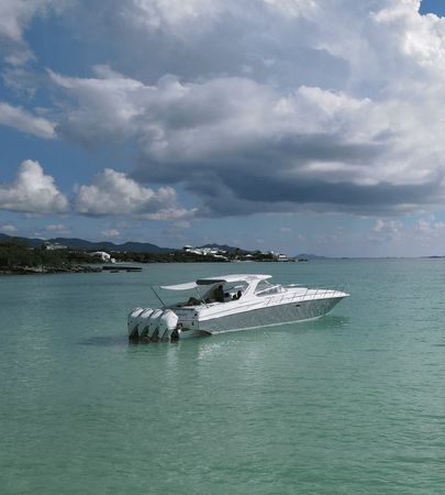 Fountain Custom 53 | Tornado