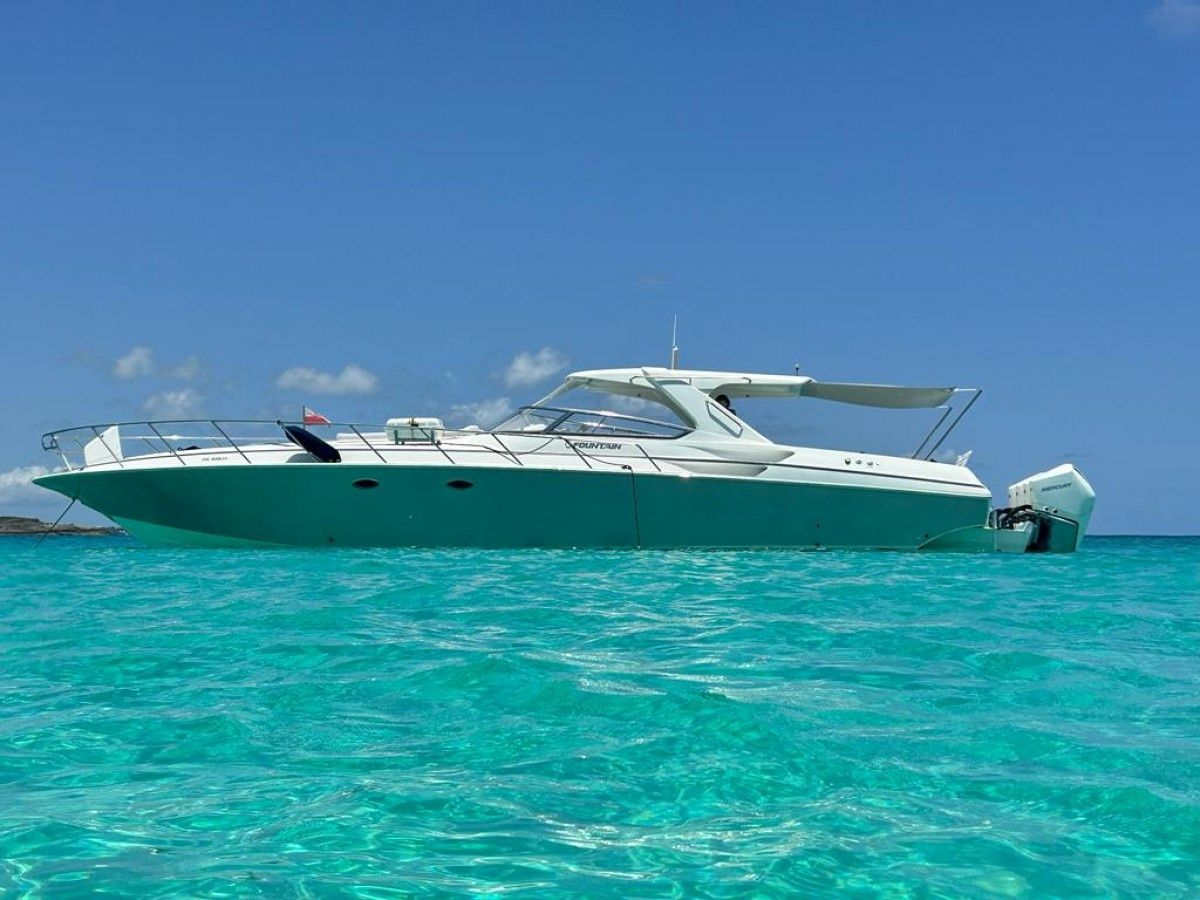 Fountain Custom 53 | Tornado