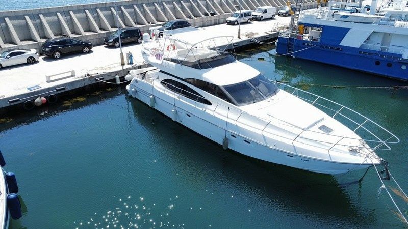 Azimut 58 | Diana