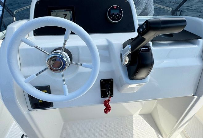 Quicksilver Activ 555 | 25